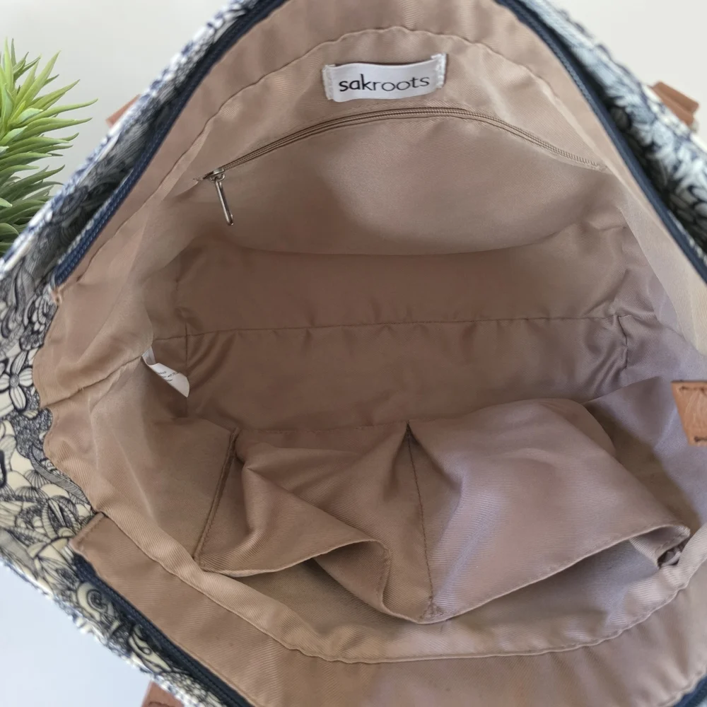 Sakroots metro tote